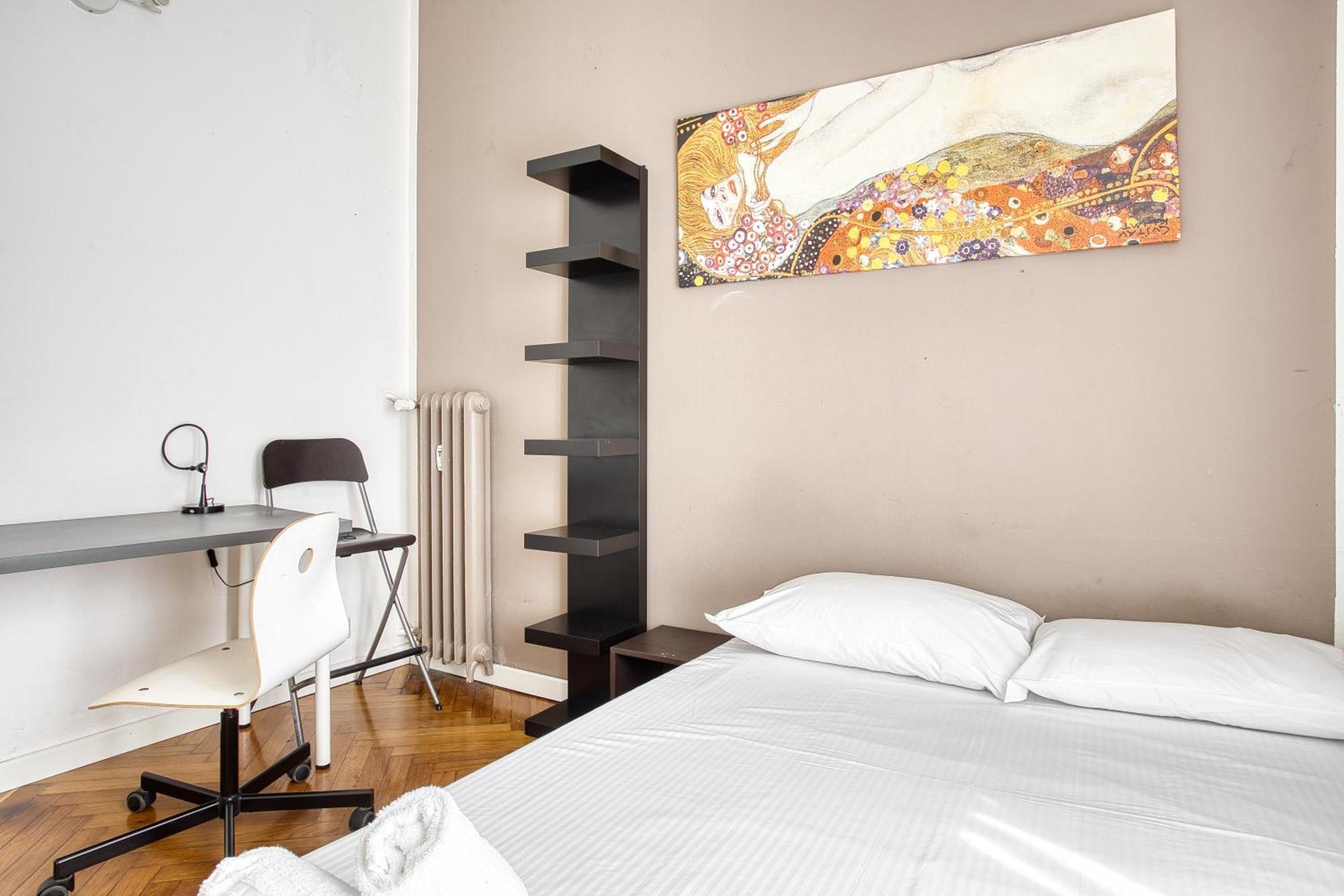 Joivy Mauri - Cosy Flats Near The Duomo * Milan