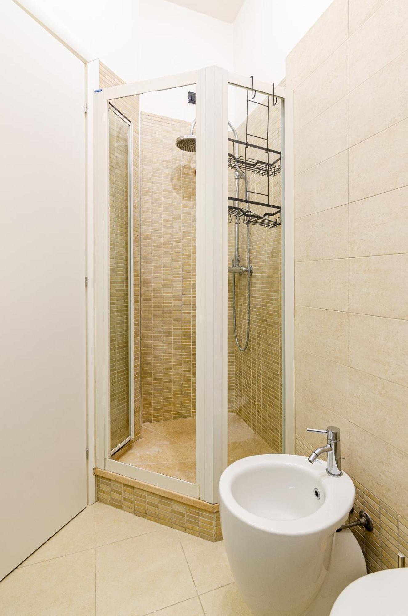 Design - Bezzi 79 Apartment