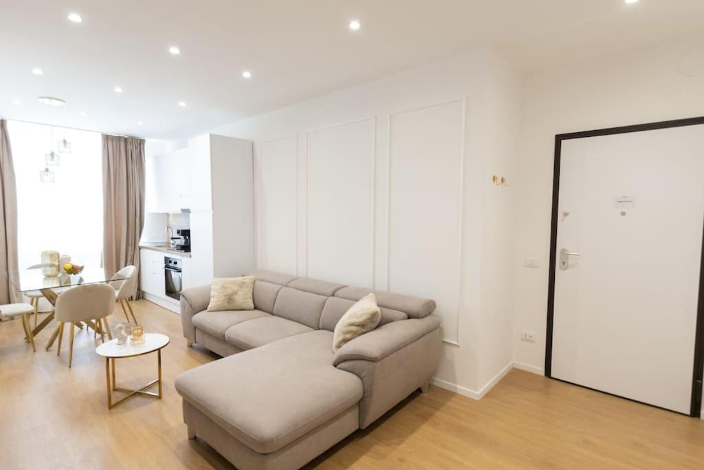 We - Prada Luxury Apartamento