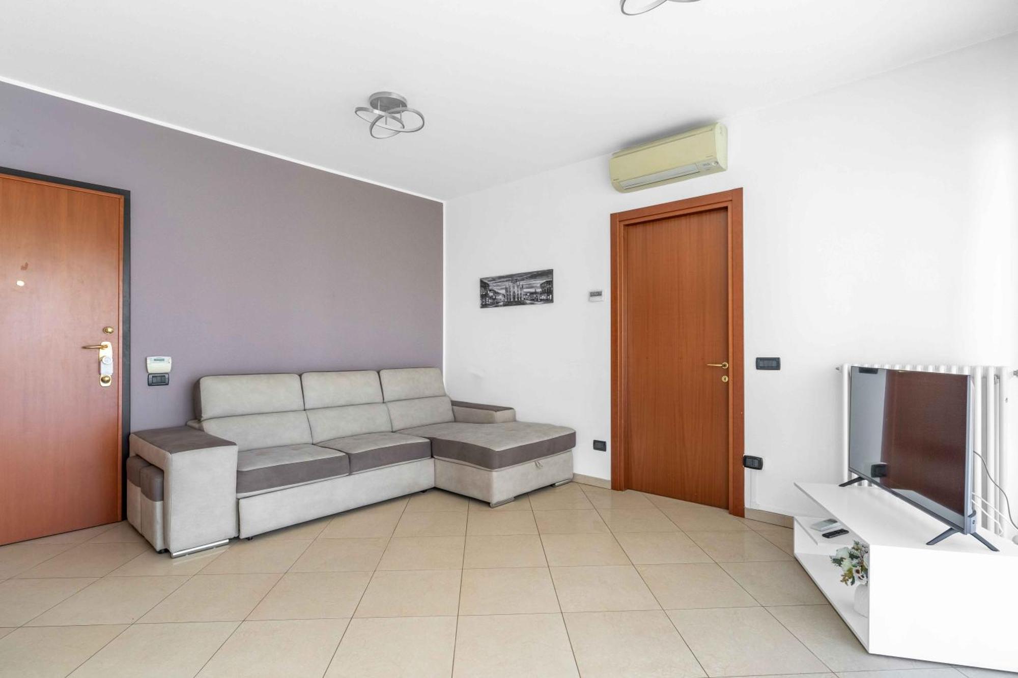 Santa Giulia - Futurismo 17 Apartamento