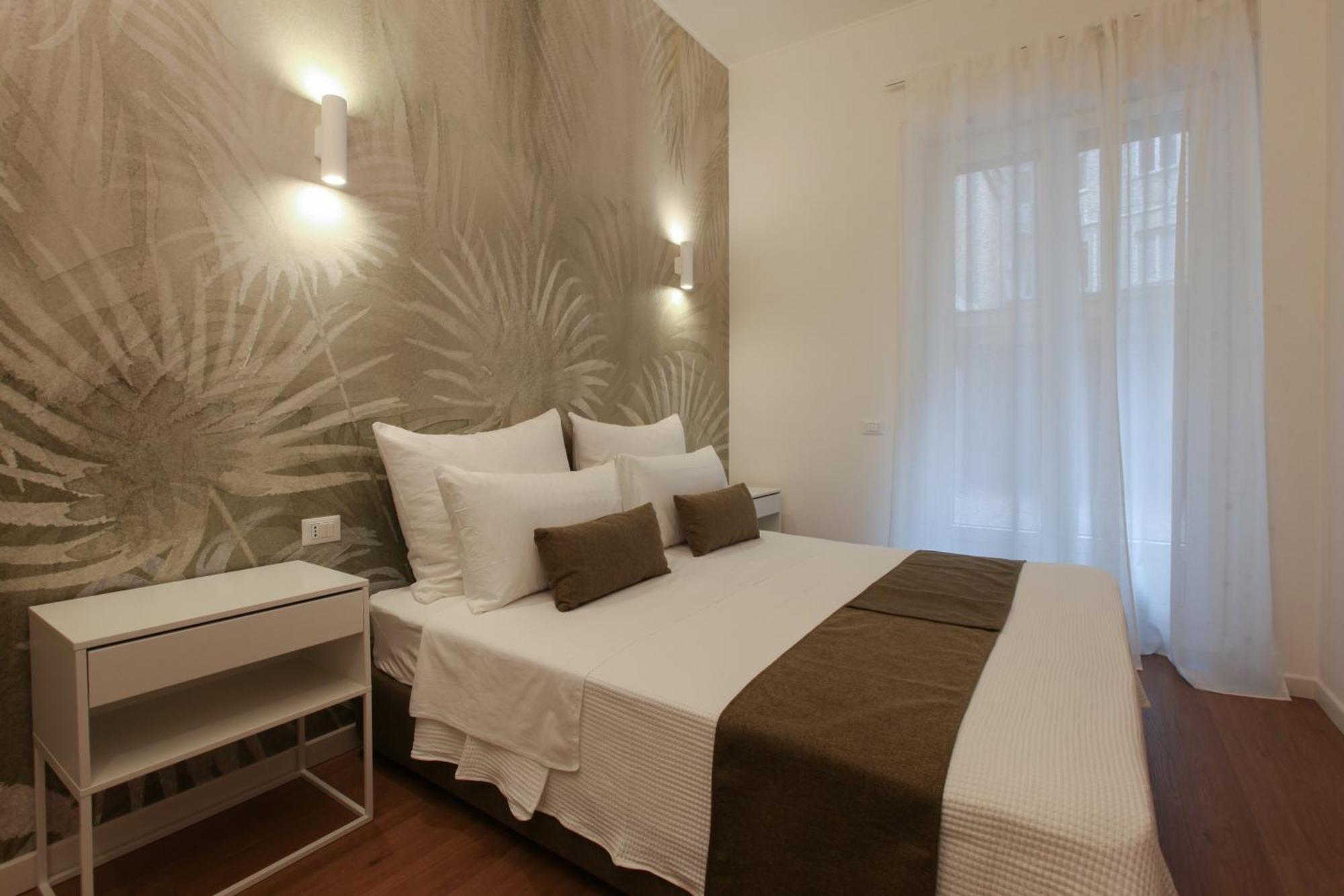 Duomo Dream Brothers Christian Apartment