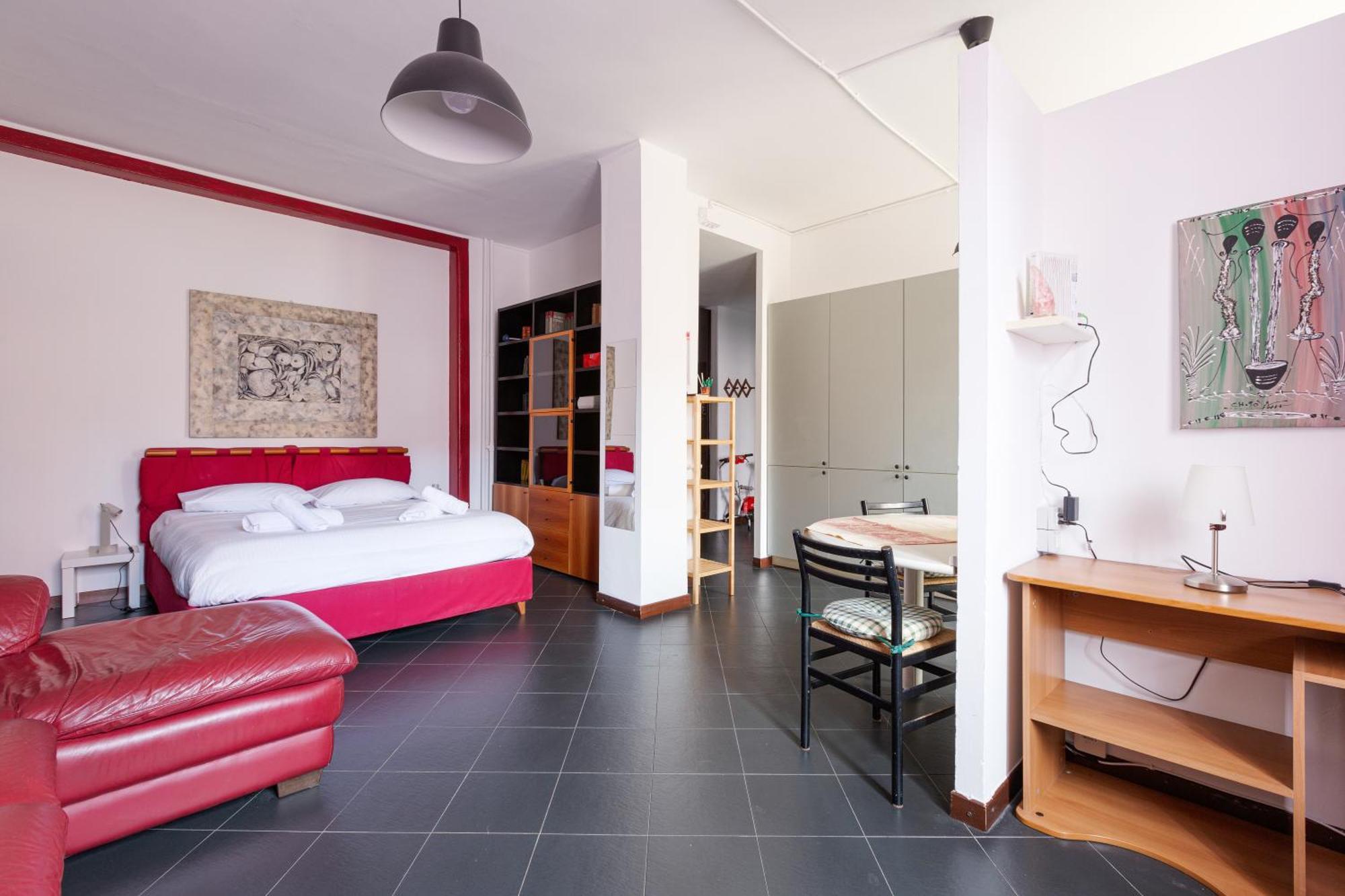 De Angeli M1 - Colorful With Balcony! Apartamento