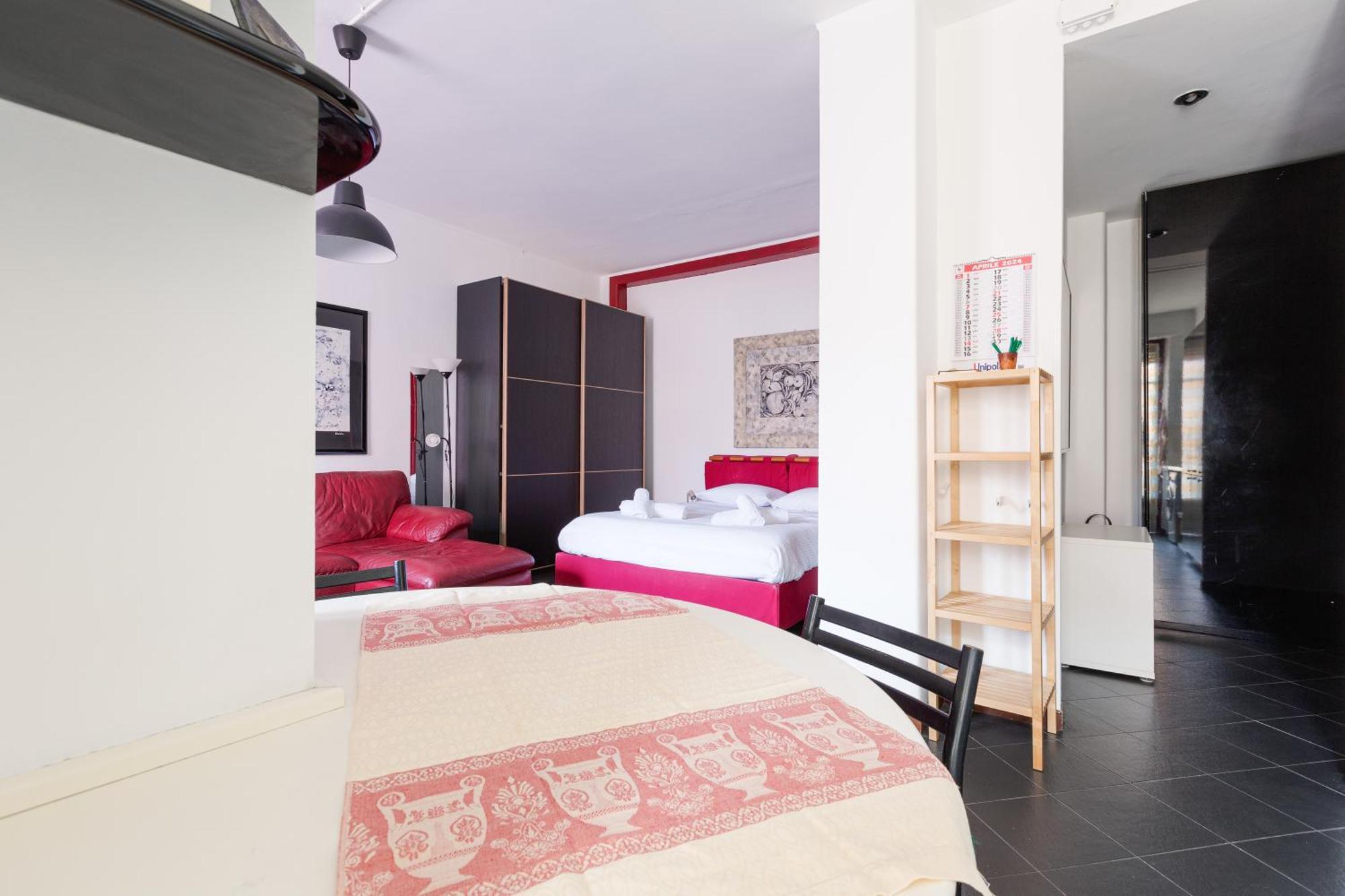 De Angeli M1 - Colorful With Balcony! Apartamento *
