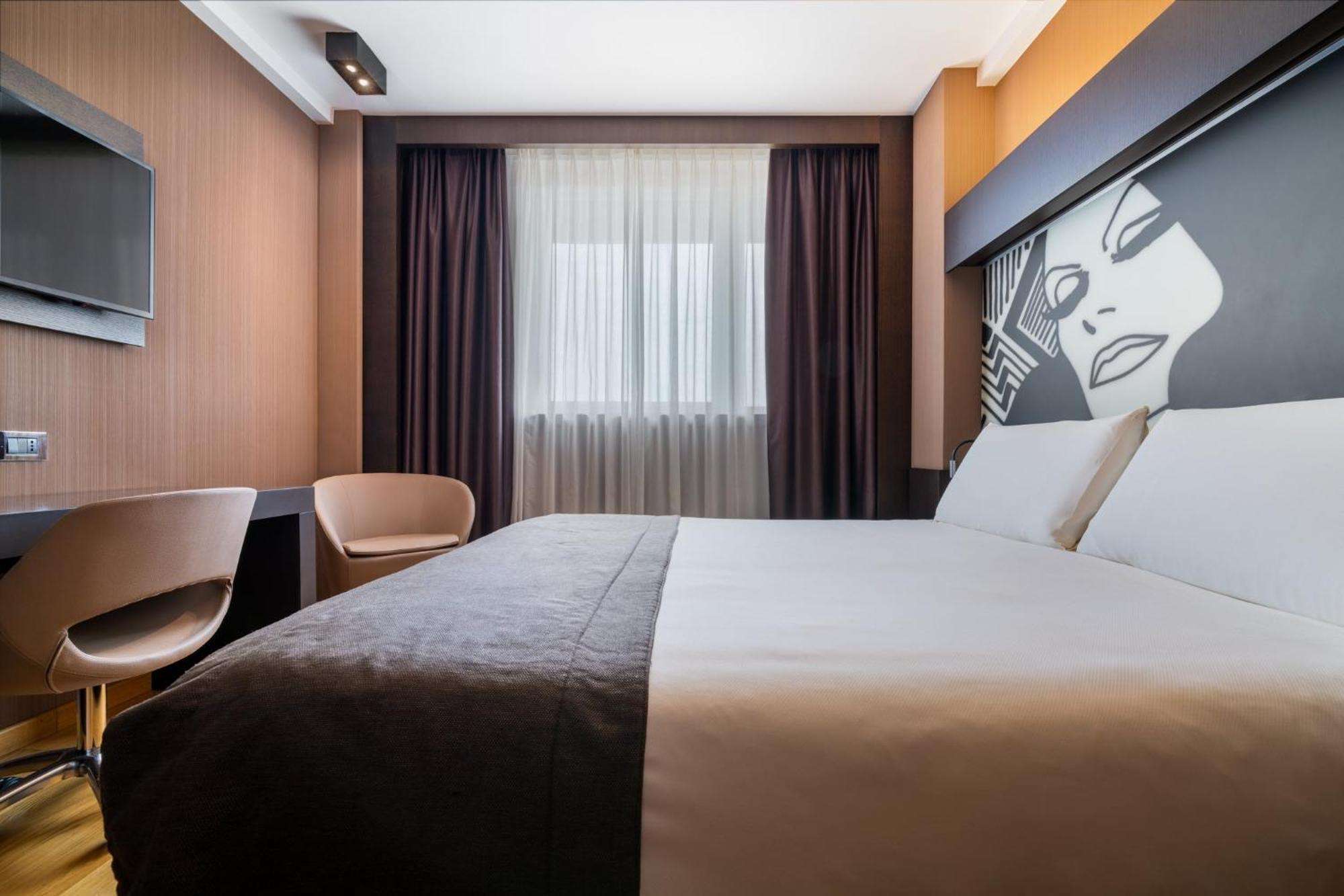 Crowne Plaza City By Ihg Hotel 4*