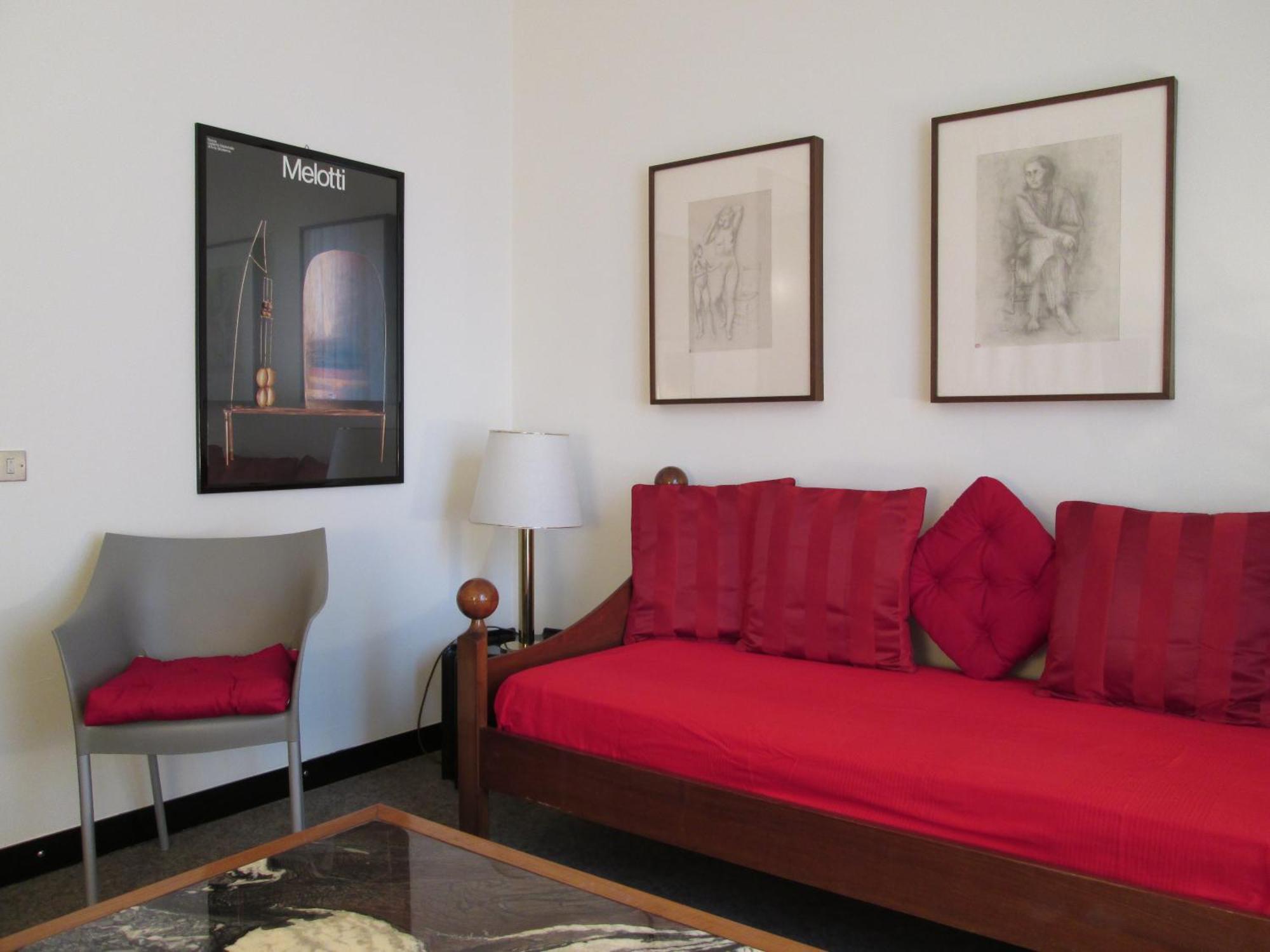 Aparthotel Domus 3*