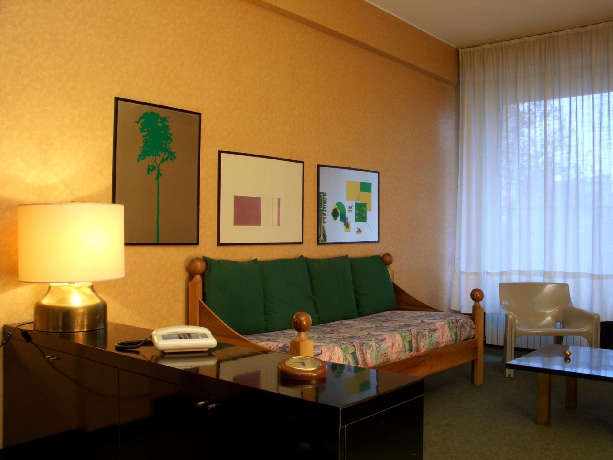 Domus Mailand
