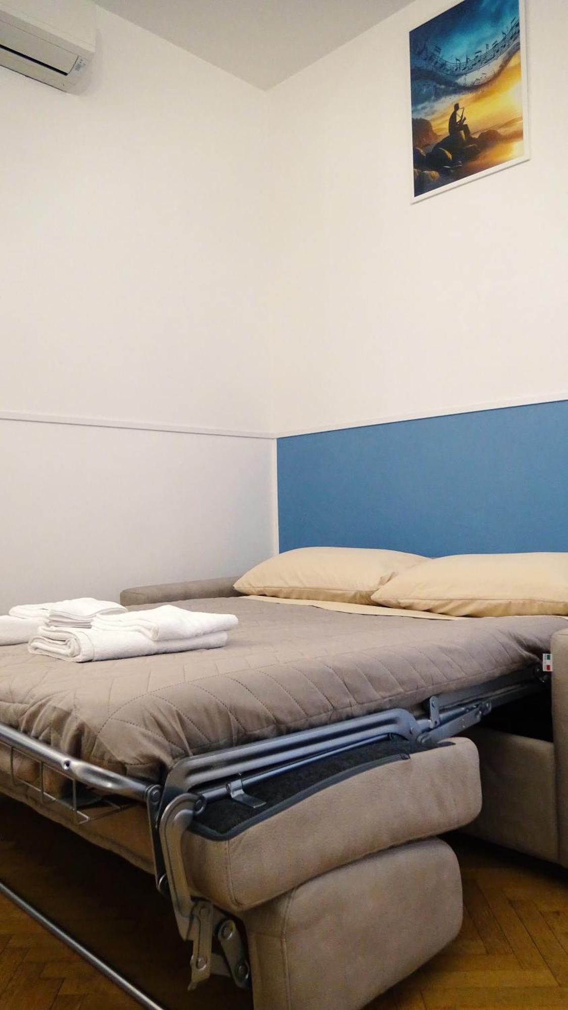 Apartment Music House - Metro M4 - Linate - Citta Studi