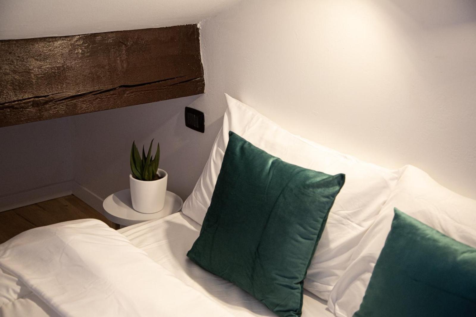 Apartment Casa Enea - Luxury House Navigli Mailand