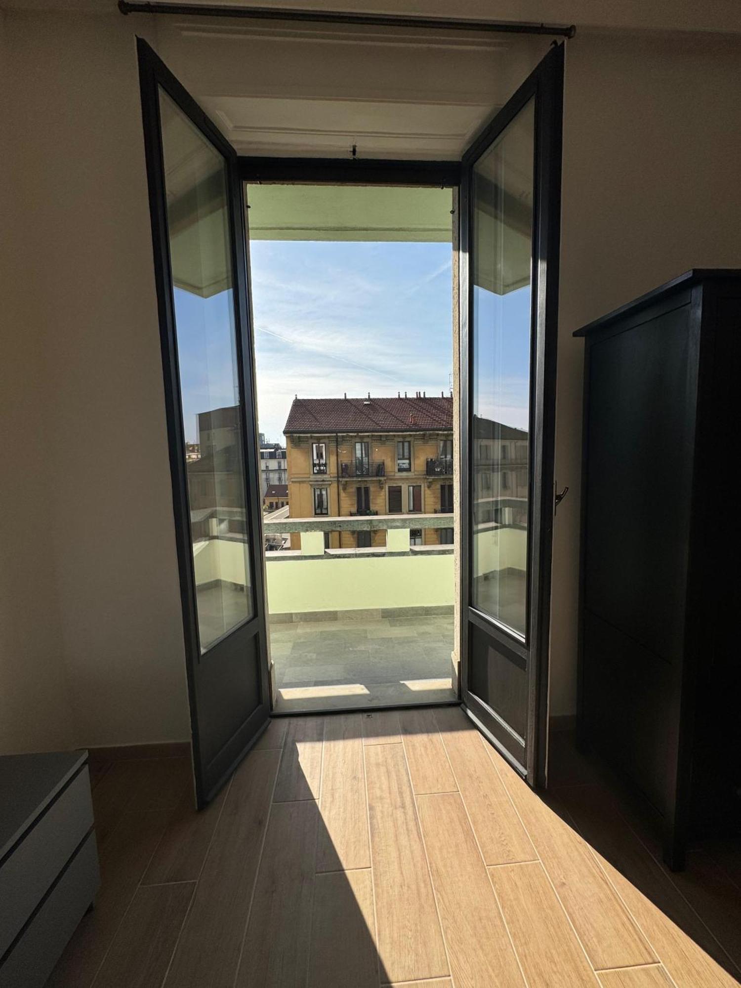Apartamento New With Balcony, Isola Bosco Verticale Milão