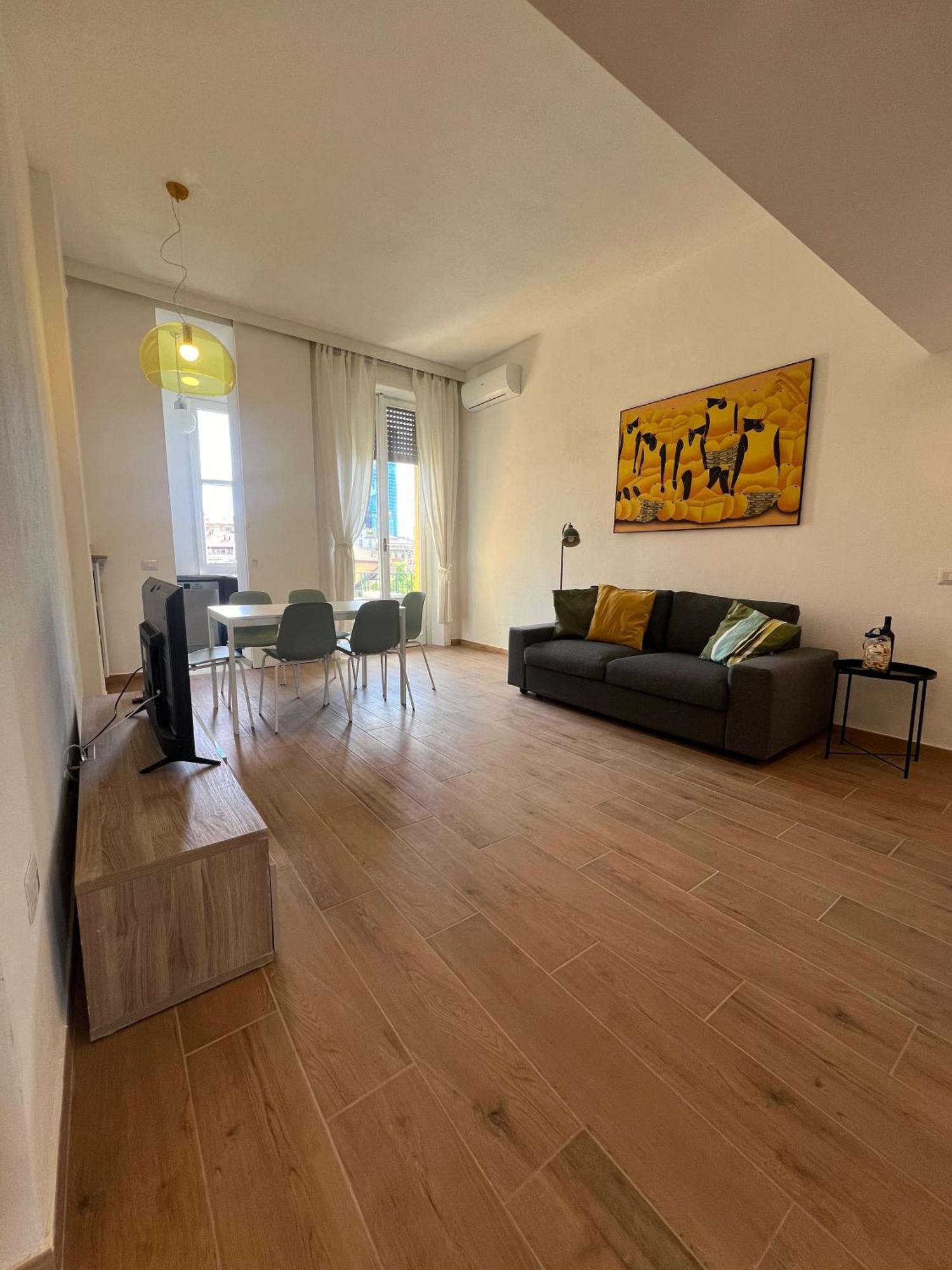 Apartamento New With Balcony, Isola Bosco Verticale *