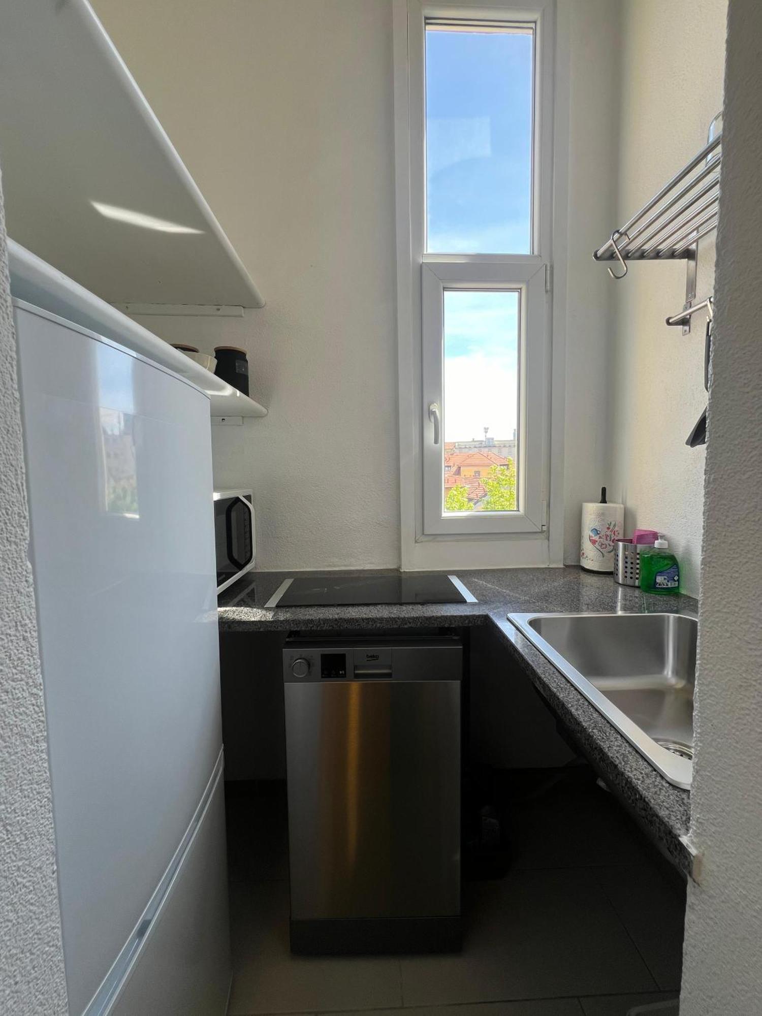 Apartamento New With Balcony, Isola Bosco Verticale