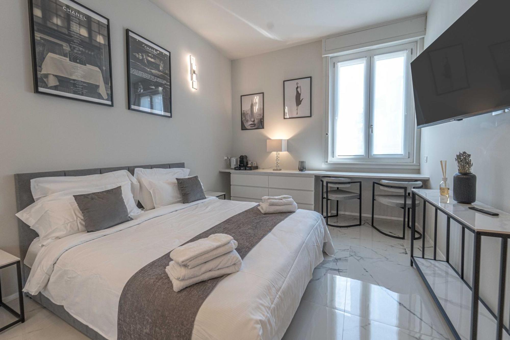 Apartamento Moscova Luxury New Milão