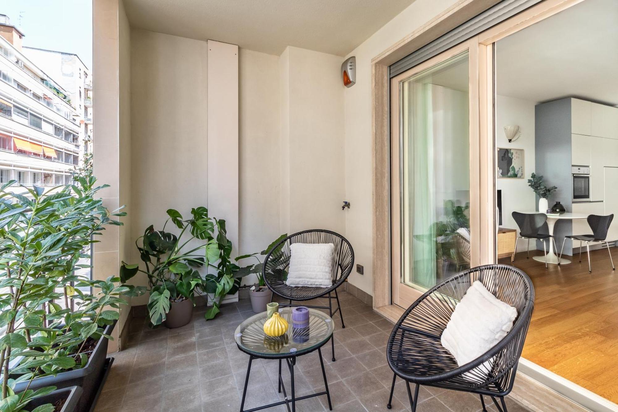 Apartment Design Con Terrazza In Via Masera 6 *