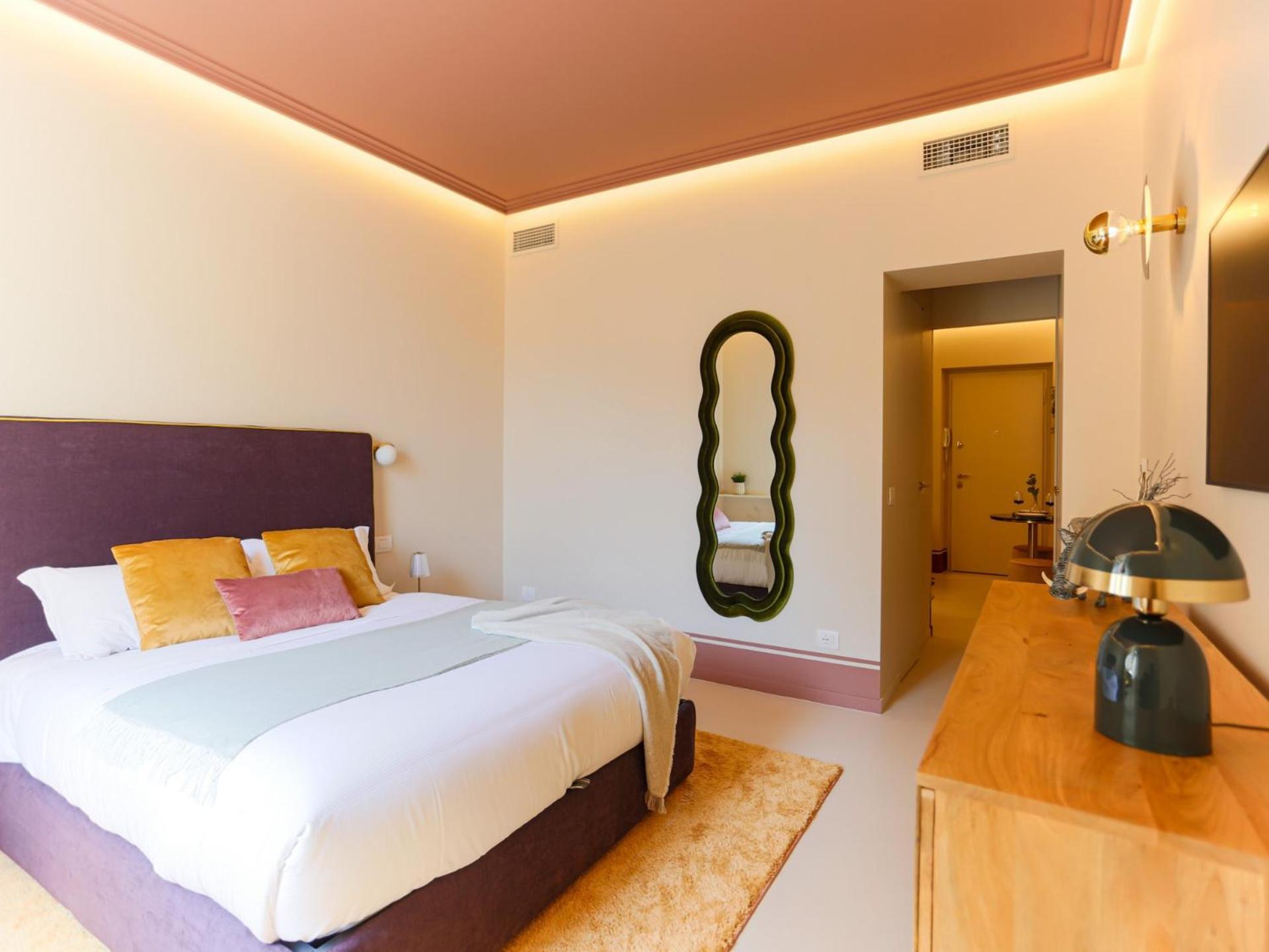 The Rent - Modern One-bedroom In The Lively Heart Of Brera Milão