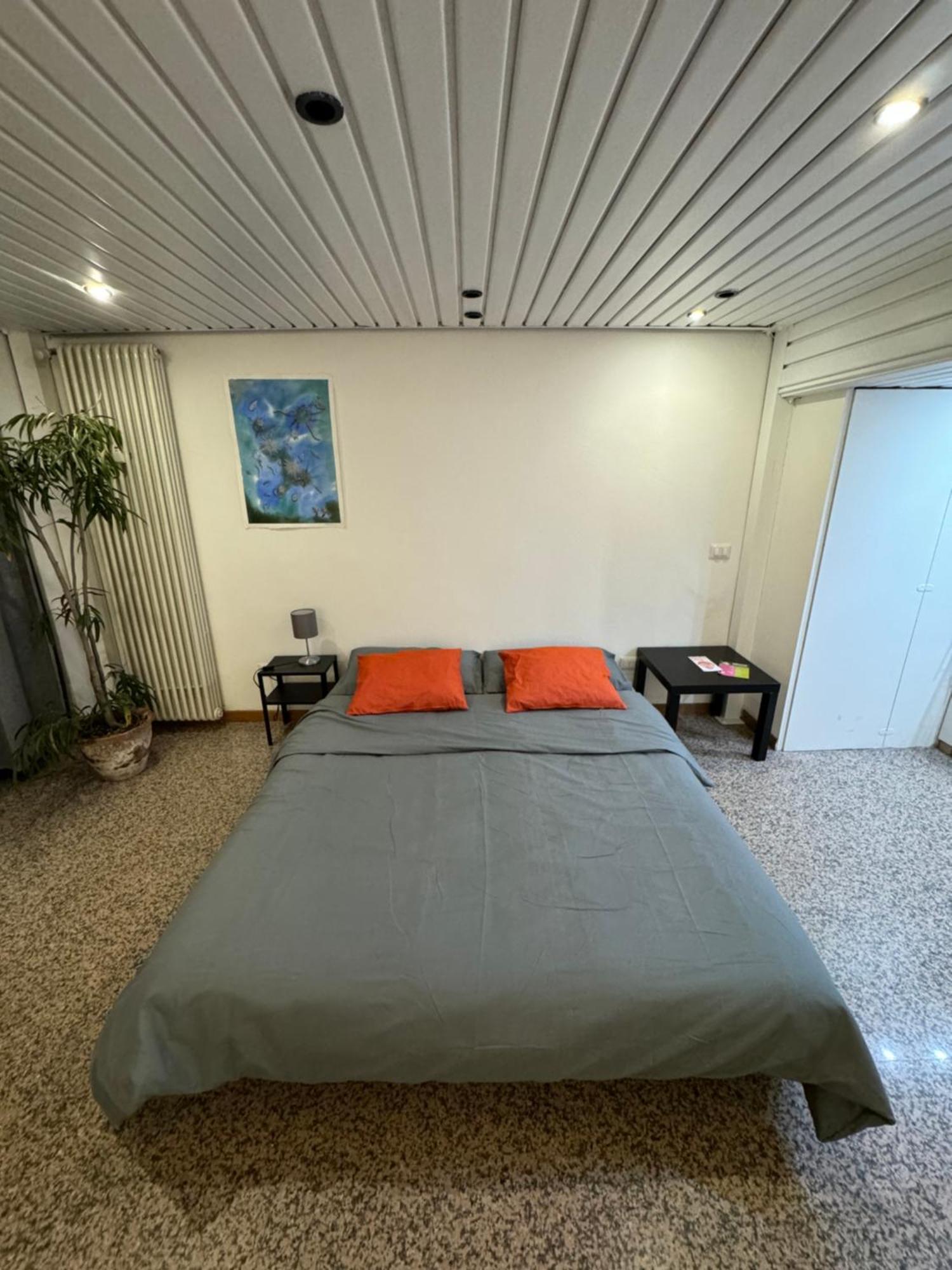Spazio Susa - Loft Vicino Alla Stazione M4 - Susa Apartamento Milão