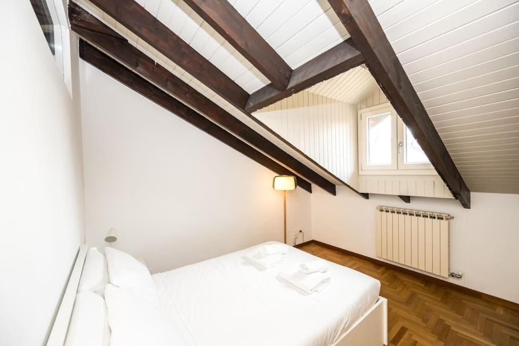 Wonderfull Two Floors Navigli Mailand