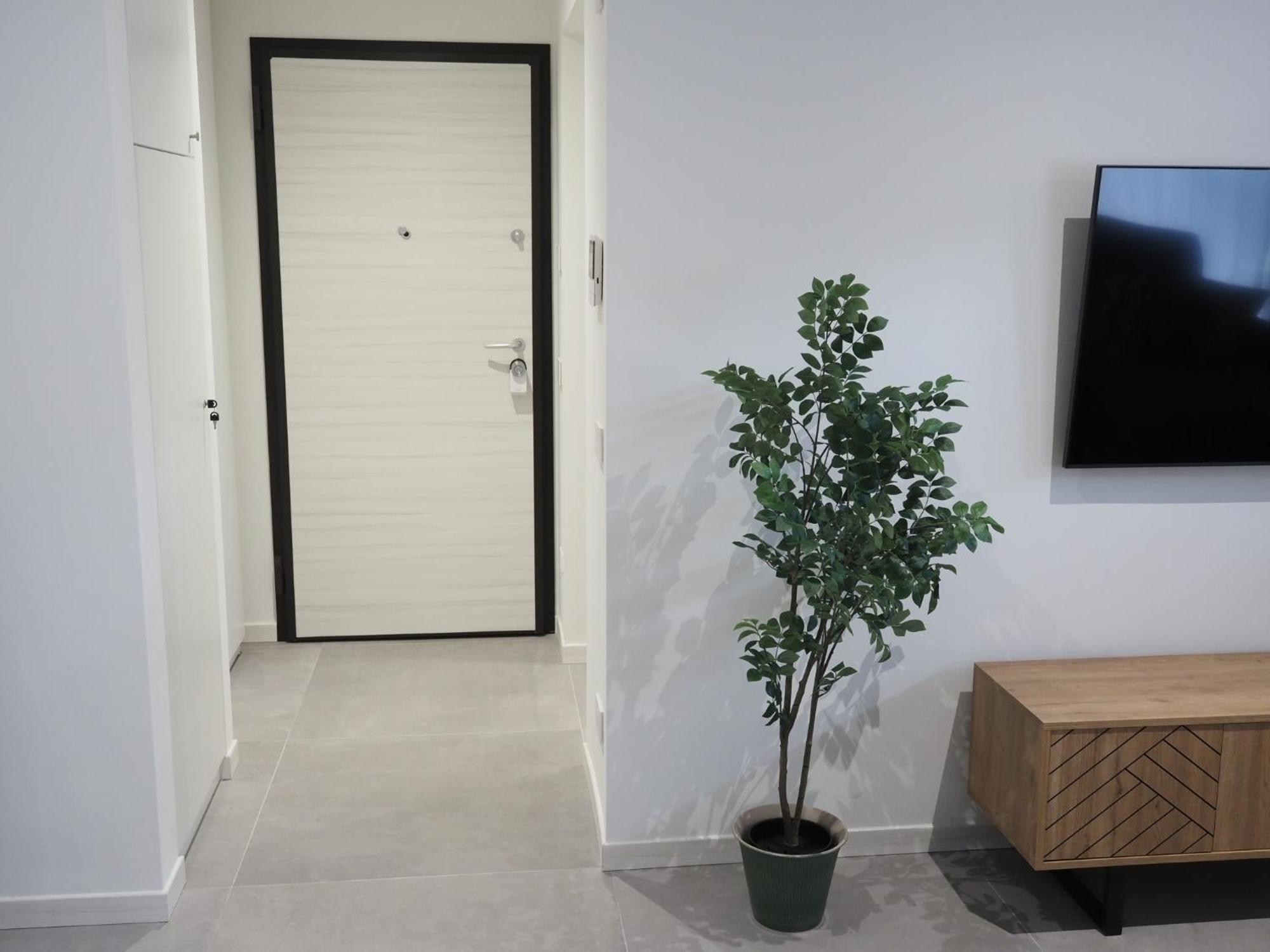 Ihost Luxury - Neg Roli 8 Apartment *