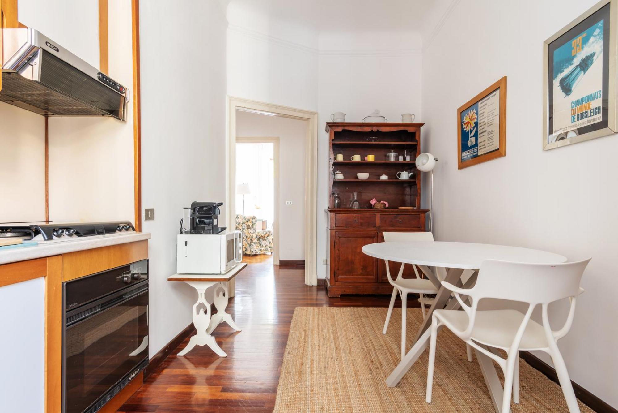 Bilocale Di Charme A Due Passi Da Pt Romana Apartamento