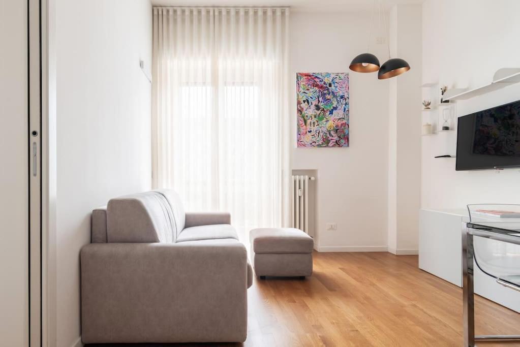 Apartamento Da Mauro Sui Navigli Bilocale Vista Darsena *