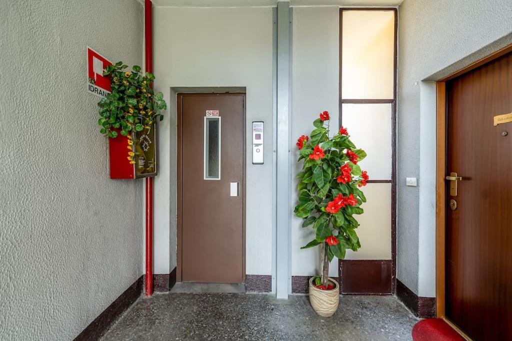 Ospedale Niguarda - Moderno A Apartamento Milão
