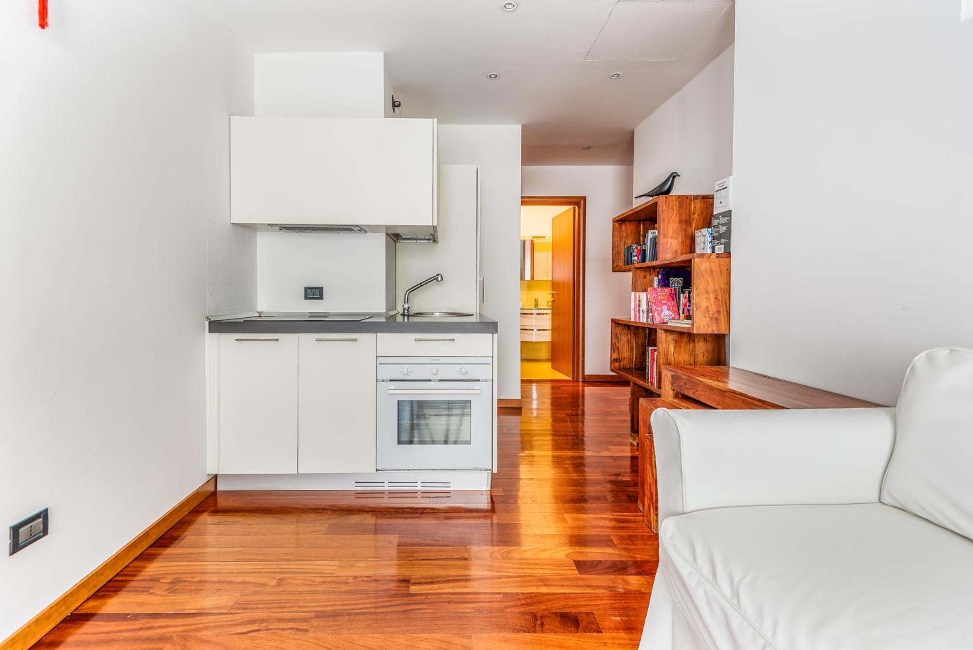 Apartment Brand New Centrale Via Soperga- 2pax- Wifi *