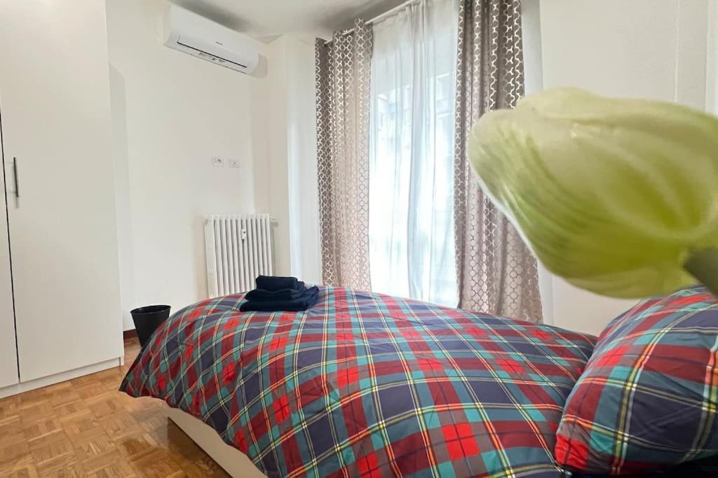 New And Elegant On The Navigli Netflix E Apartment
