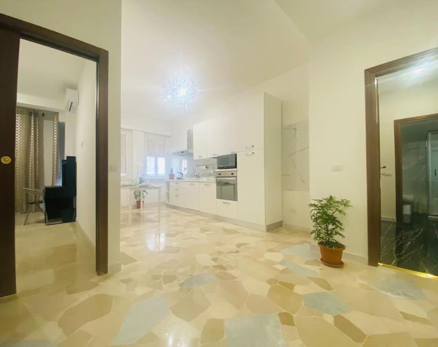 New And Elegant On The Navigli Netflix E Apartment *