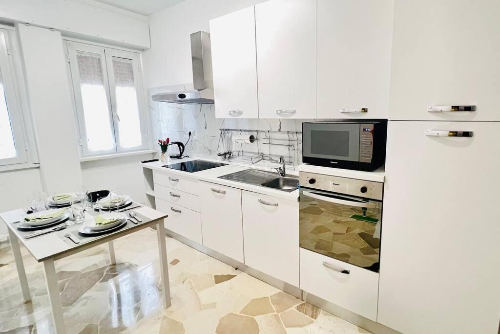 New And Elegant On The Navigli Netflix E Apartment *
