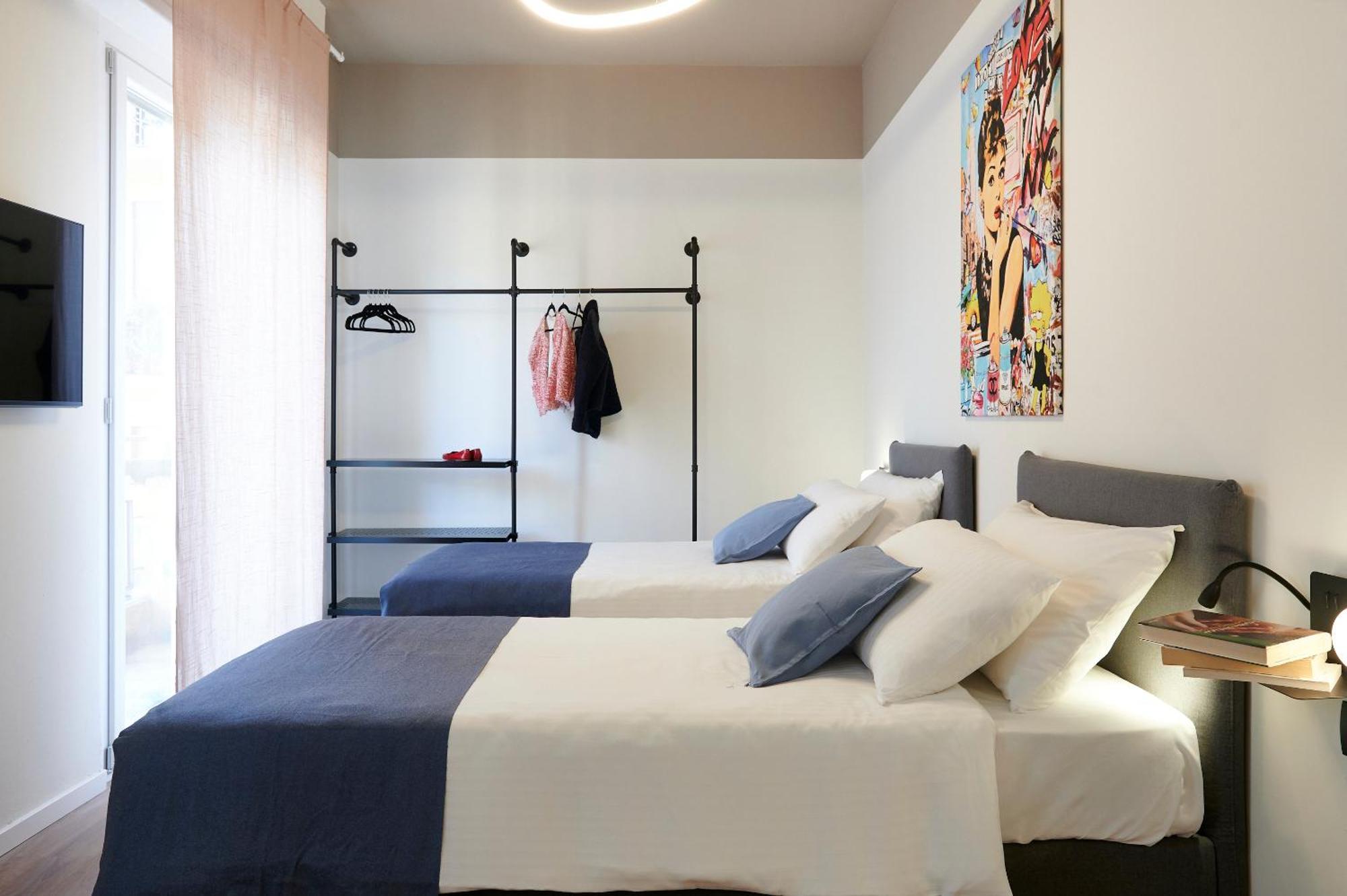 Apartment Star Ribbon