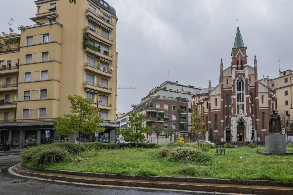 Apartamento Youhosty - Lepetit 3 Milão