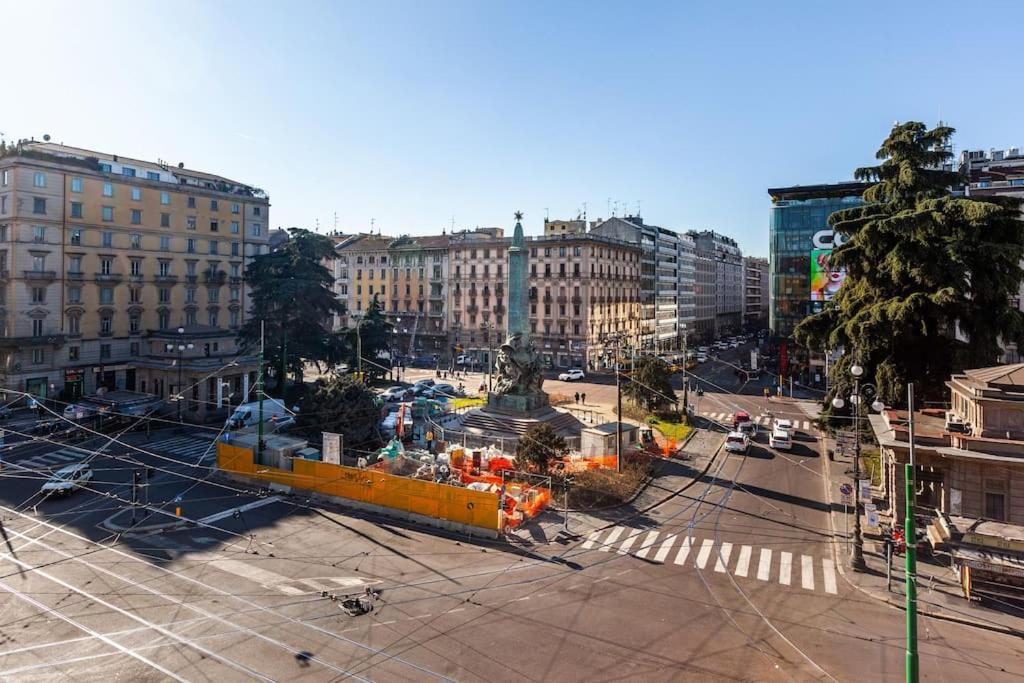 Casa Delle 5 Giornate Di Apartamento Milão
