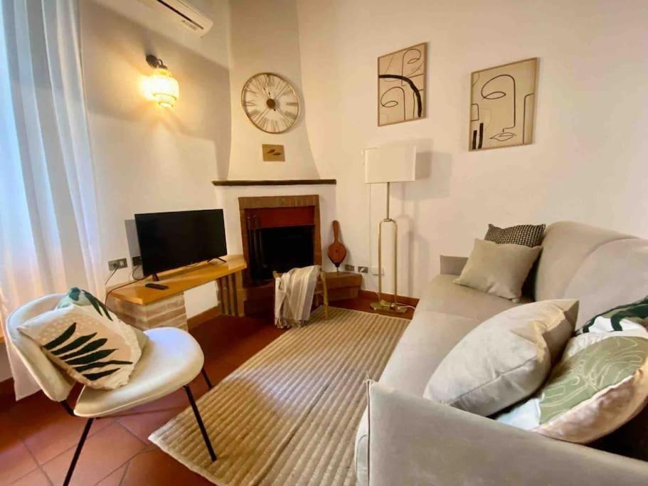 Urban House - Charming Home Navigli Milan Center *