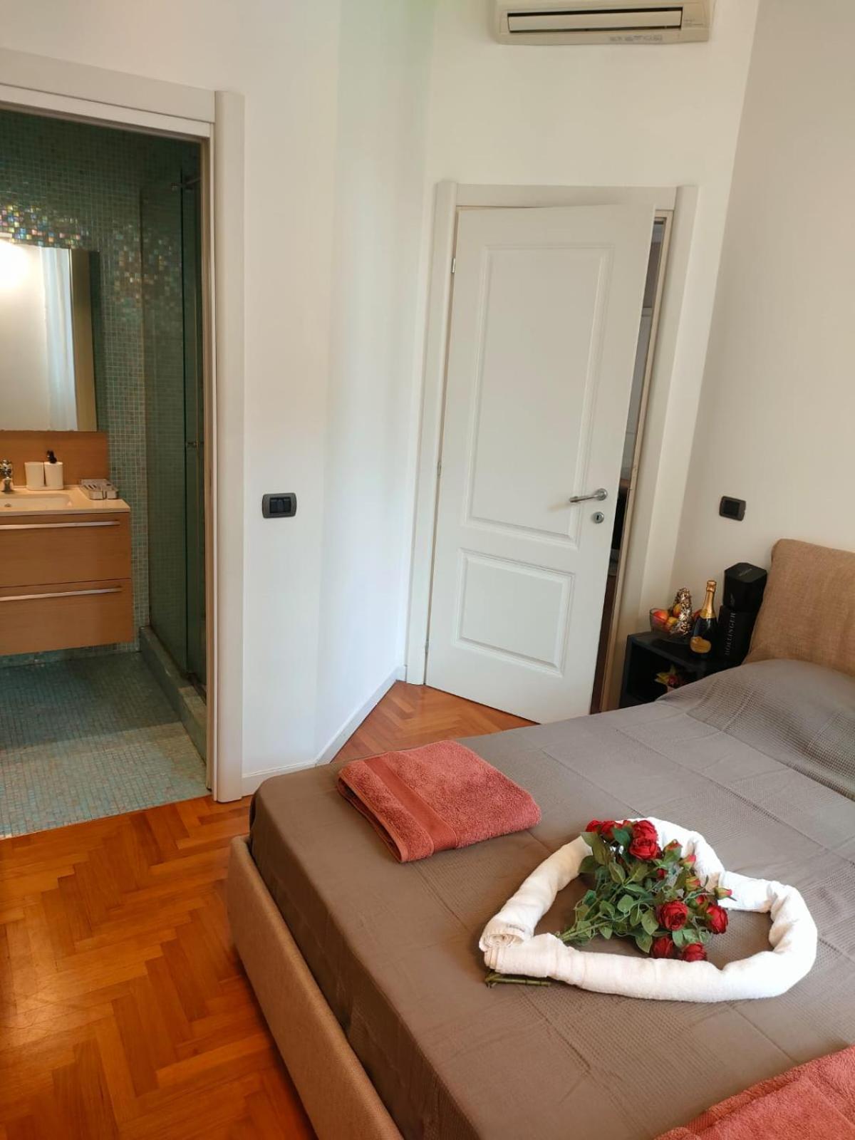 Apartment Esclusive & Elegant Loft, Duomo 10 Minutes