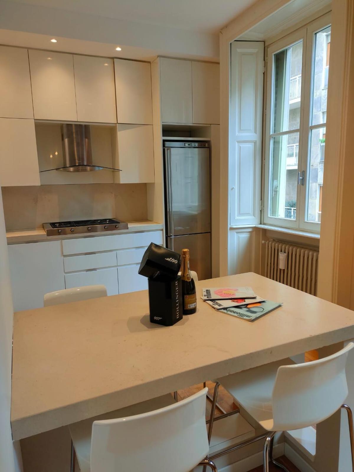 Apartment Esclusive & Elegant Loft, Duomo 10 Minutes *