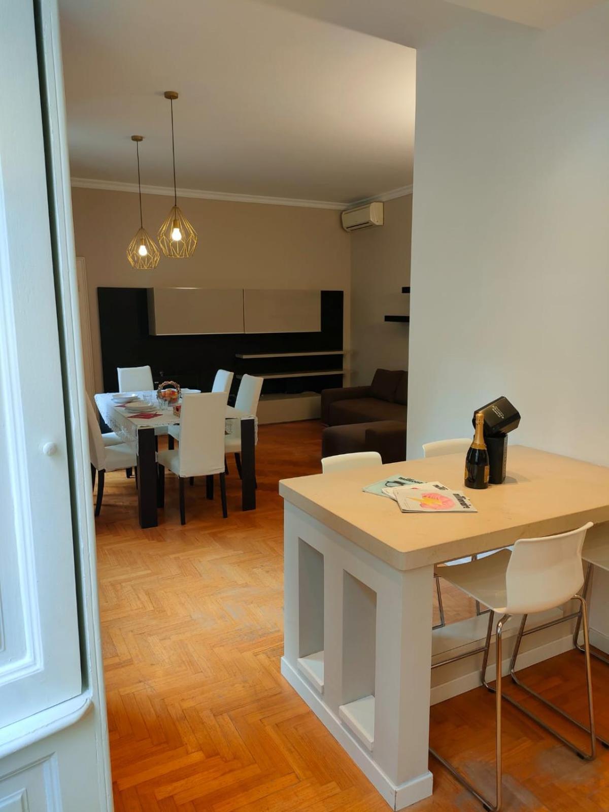 Apartment Esclusive & Elegant Loft, Duomo 10 Minutes Mailand