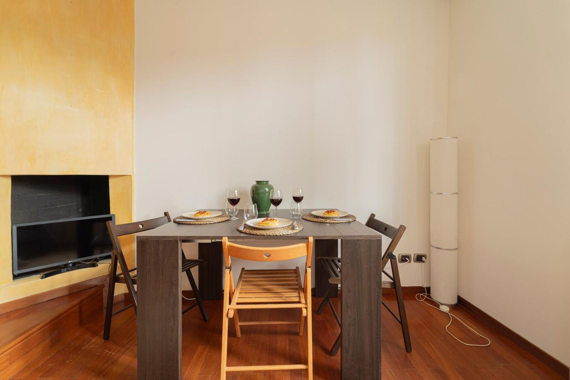 Apartment I Host - Vettabbia 1 Milan