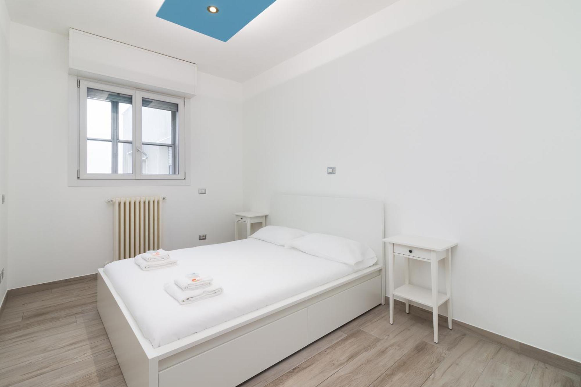 Nuovissimo Attico 17esimo Piano, 10 Posti Letto Apartment Mailand