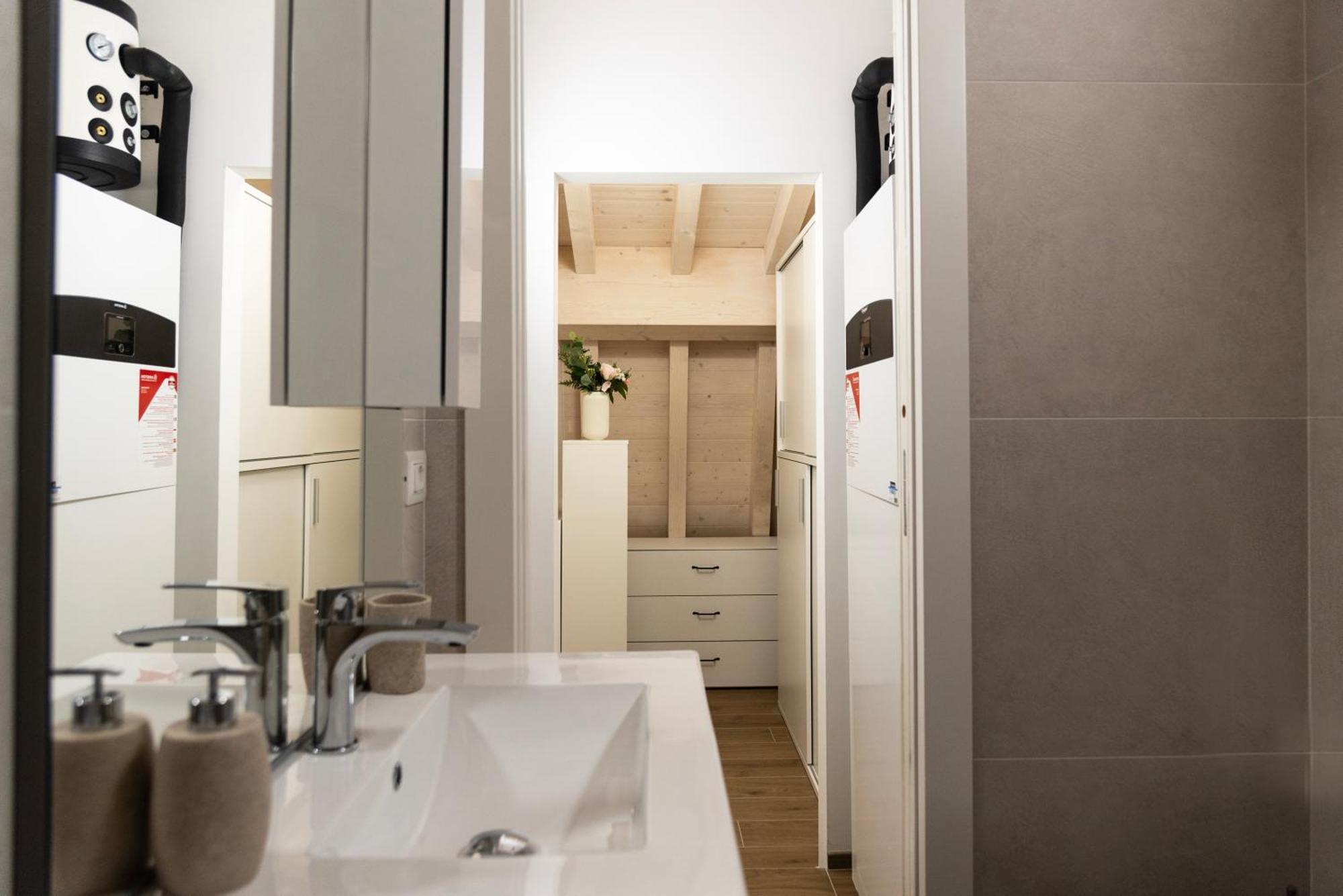 Apartment Guinizzelli 4