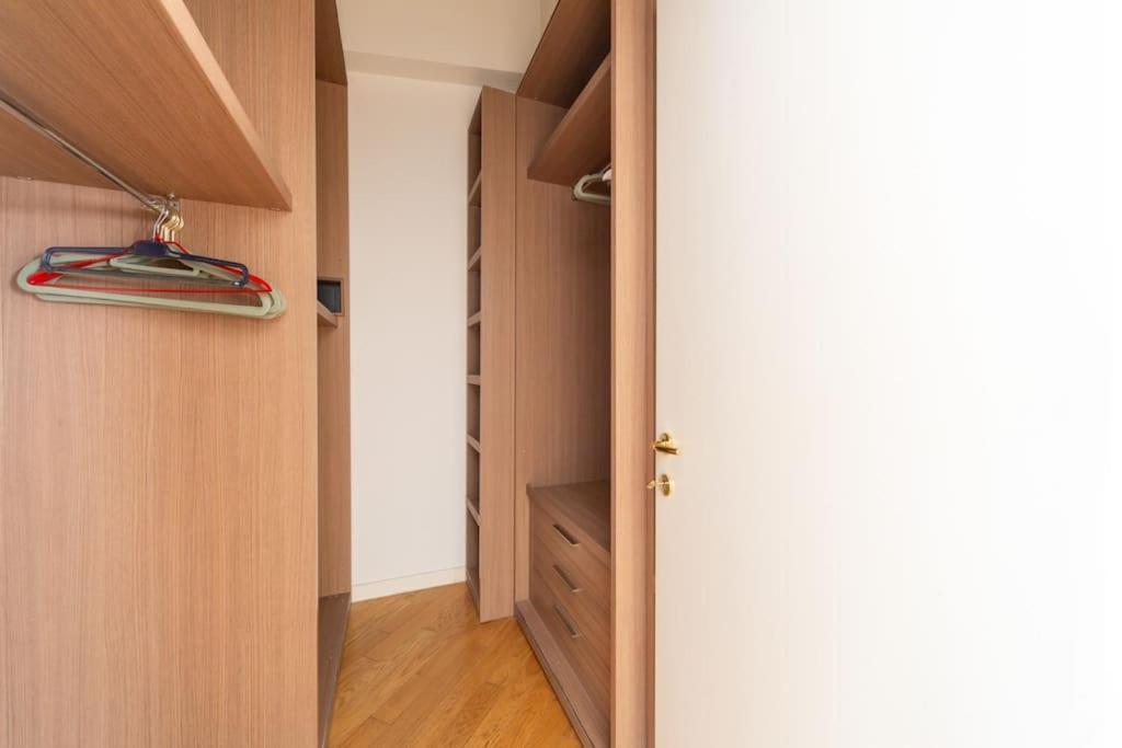 Castaldi Charming Suite-hosted By Sweetstay Apartment