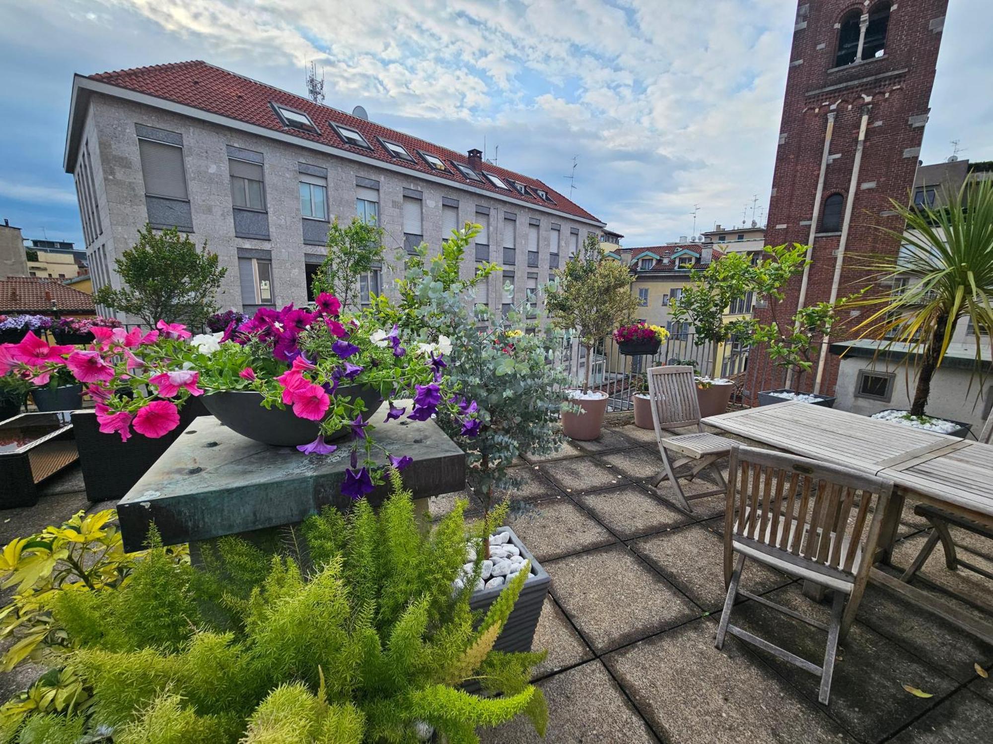 Exclusive Top Floor 2-bedroom Flat Apartamento *