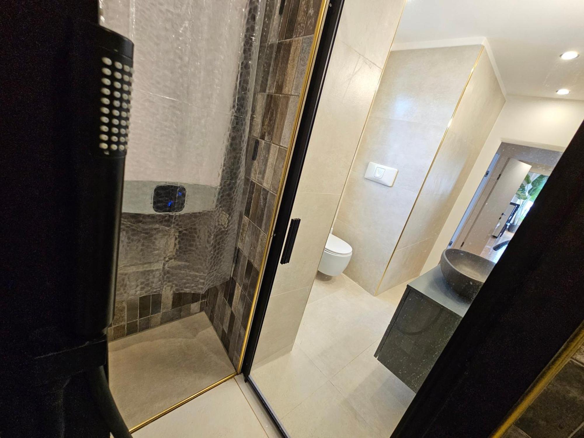 Apartamento Exclusive Top Floor 2-bedroom Flat *