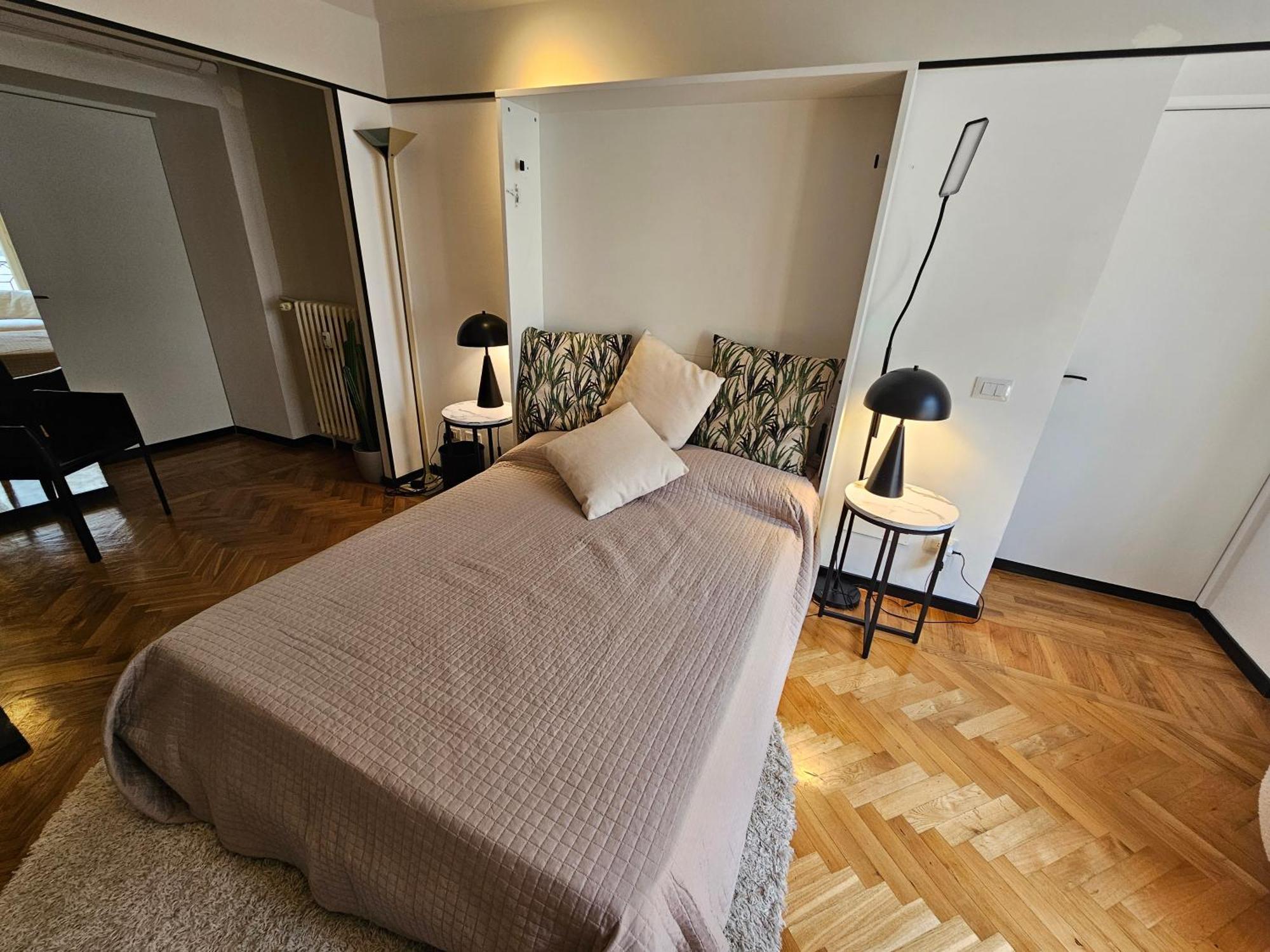 Exclusive Top Floor 2-bedroom Flat Apartamento Milão