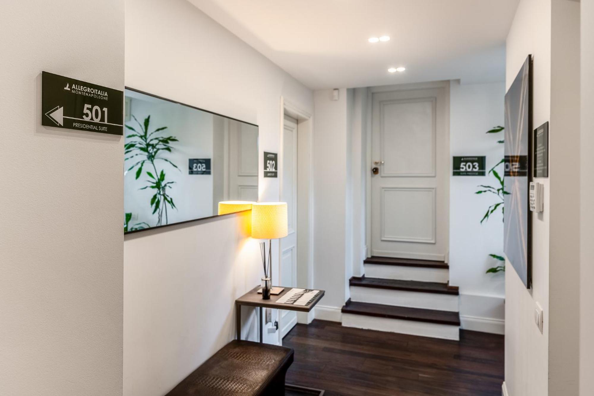 Allegroitalia Penthouse Montenapoleone Milão