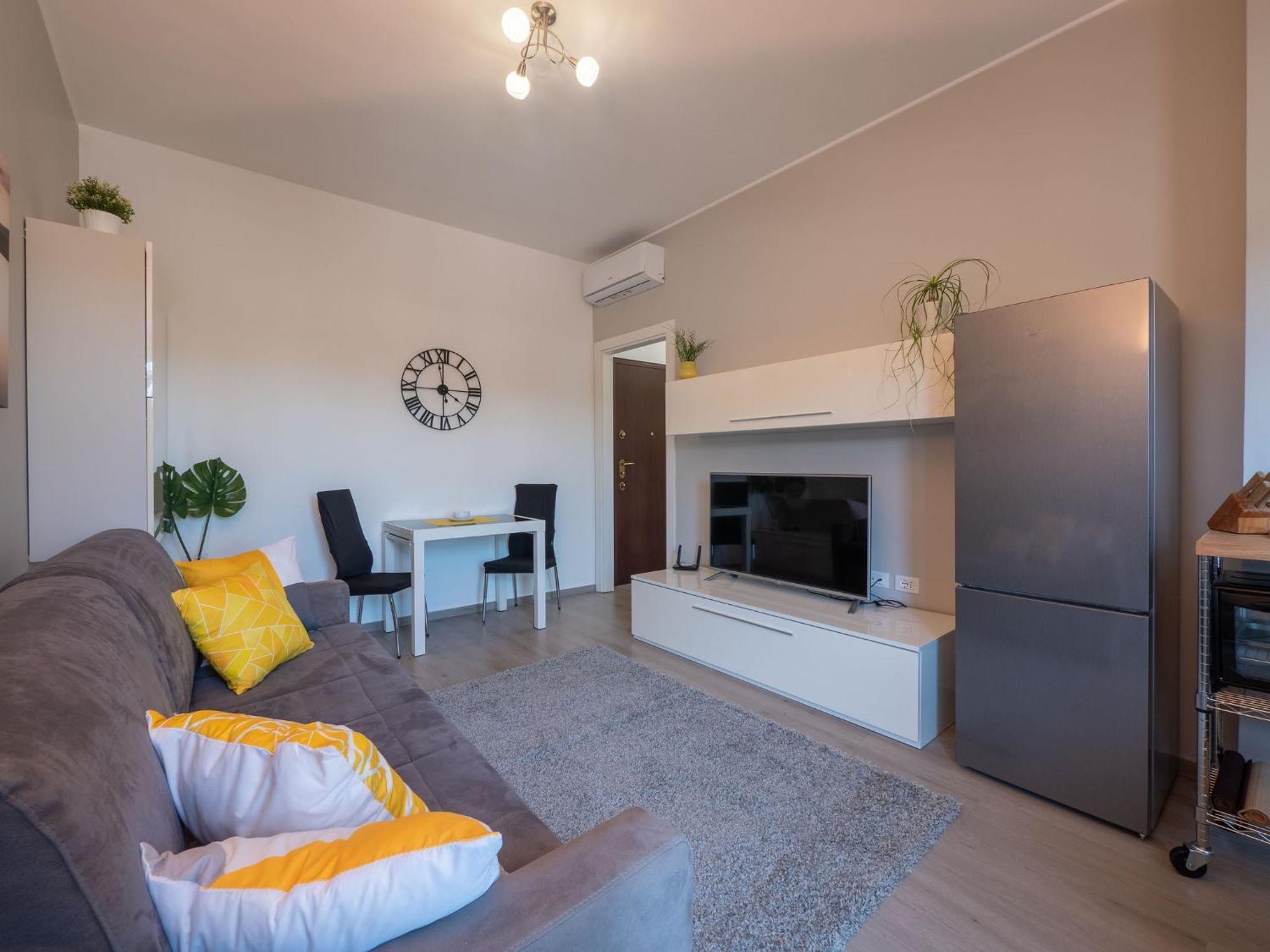 Xenia - Modern, Quiet And Cozy *