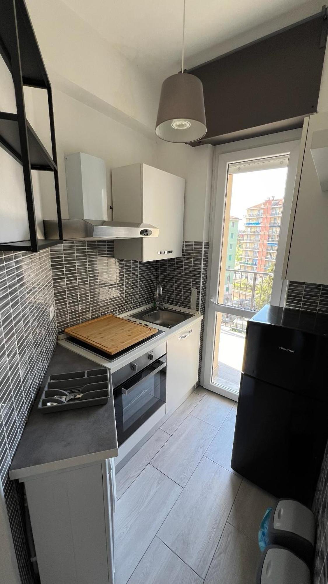 Rafael - 10 Min From Linate Airport, Centrale Fs, Ospedale San Raffaele Apartamento