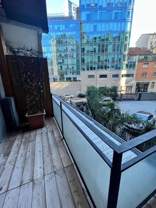 Modern - Walking Distance To Station Apartment Mailand