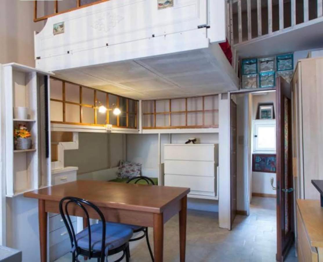 Cozy Furnished In The Hearth Of Apartment *
