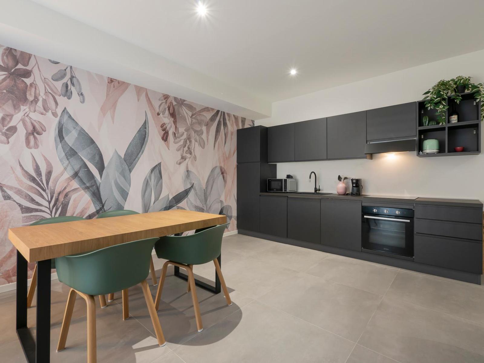 Apartment Ihost Luxury - Neg Roli 8 *