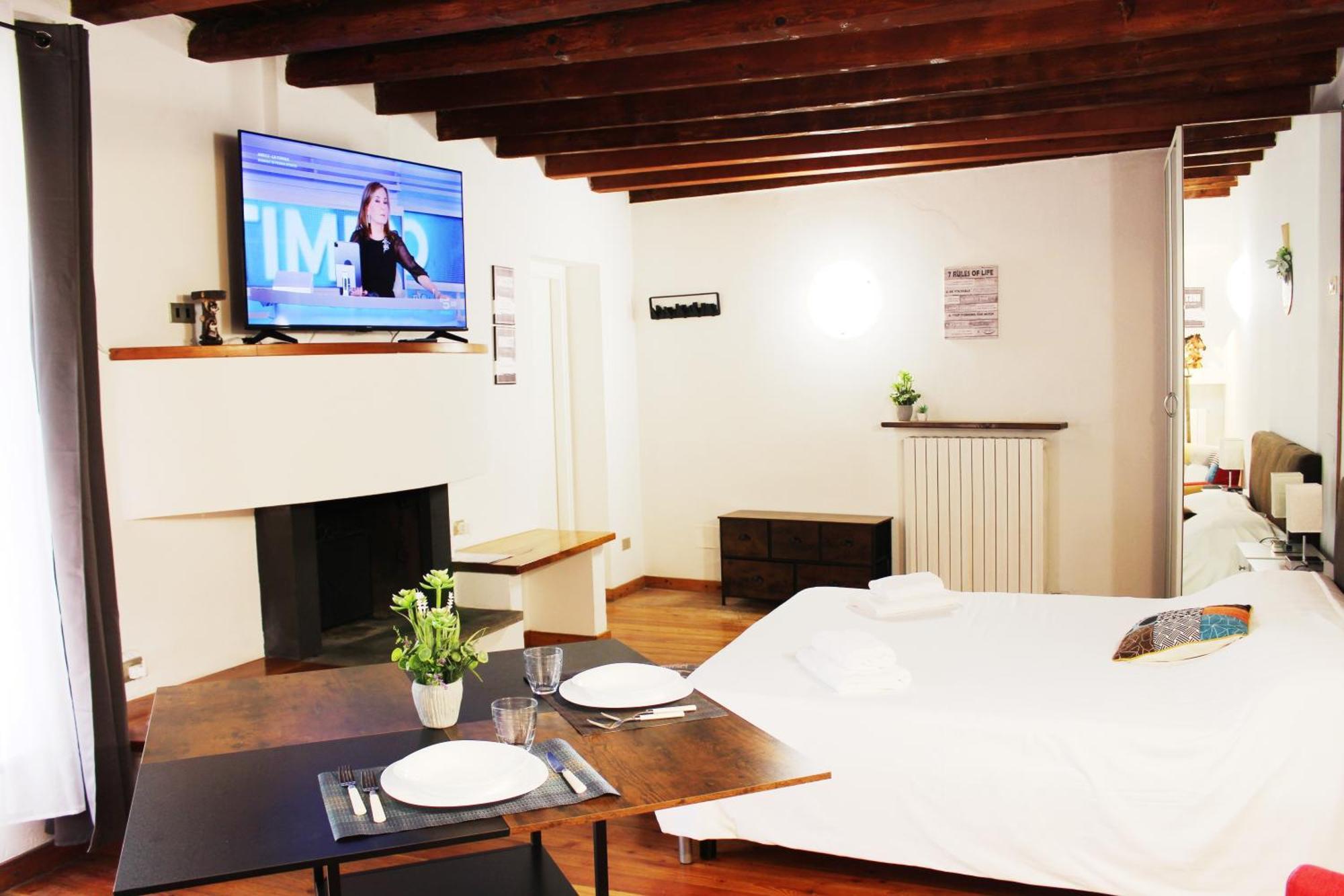 Hbhall Navigli 2 Apartamento Milão