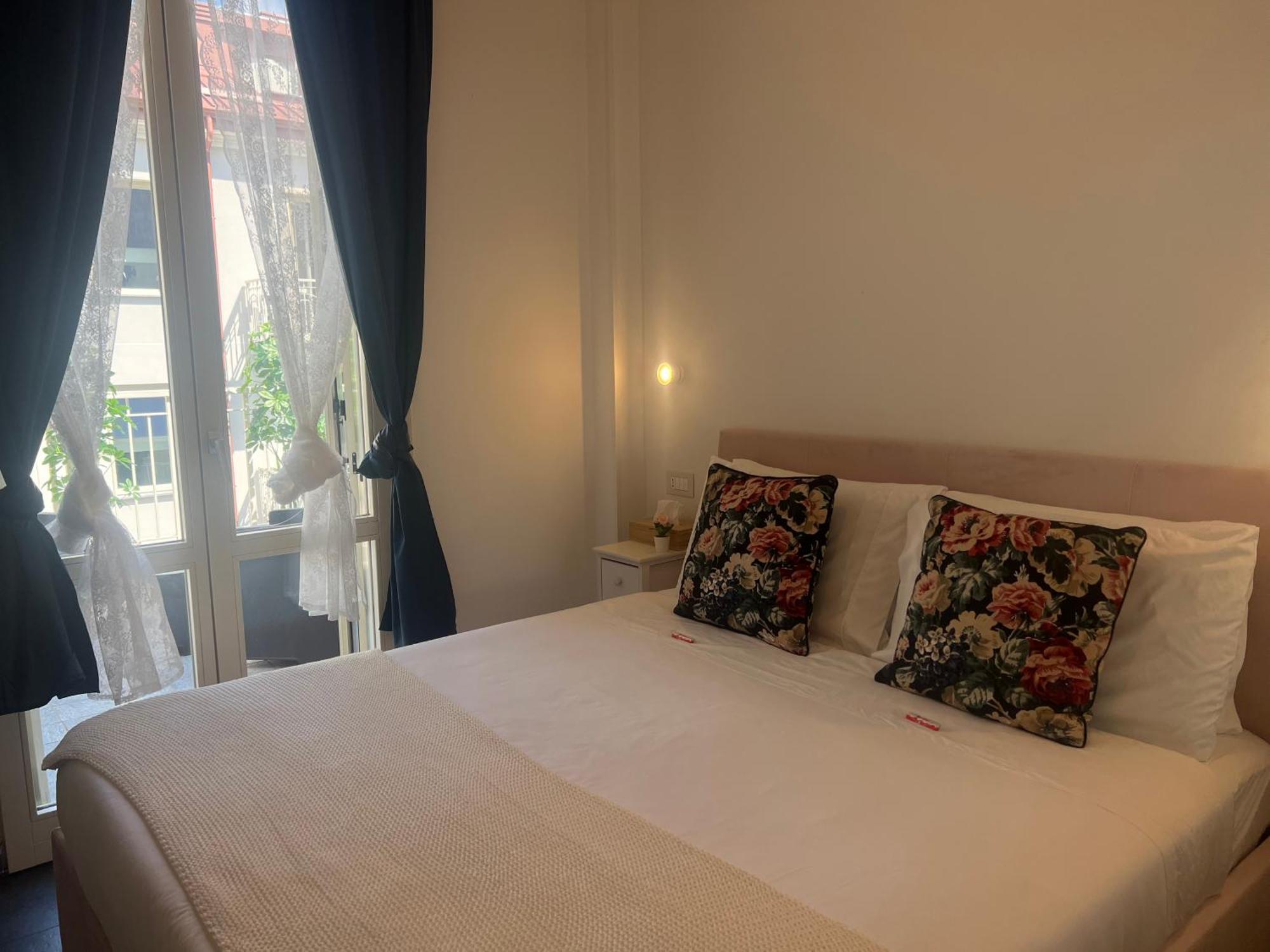 Apartment Regina In Melegnano - Wifi, Breakfast Box And Terrace Mailand